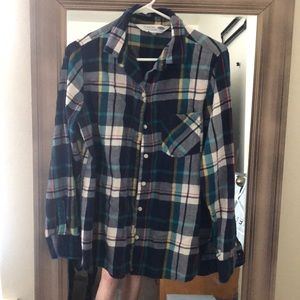 Plaid long sleeve shirts